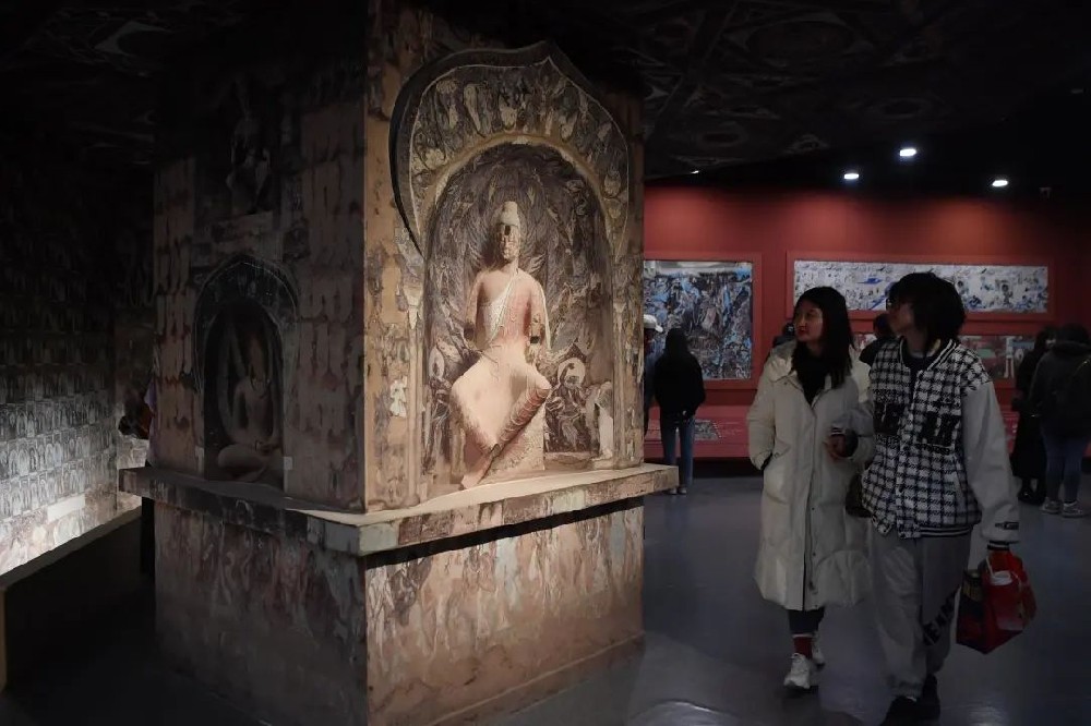 “觉色敦煌 莫高精神”敦煌石窟艺术展