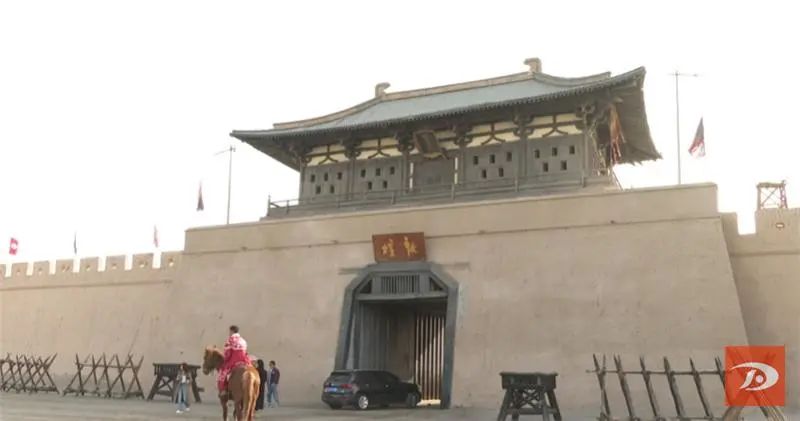 敦煌古城