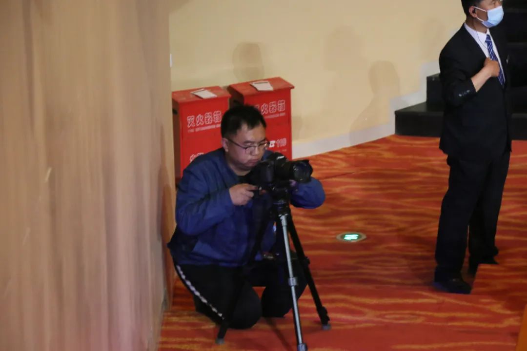 敦煌大剧院幕后工作人员
